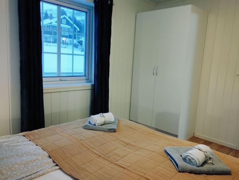 Apartment In Tromso With Sea And Mountain View Ngoại thất bức ảnh